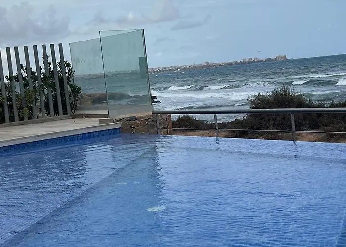 公寓 Posidonia 托雷维耶哈